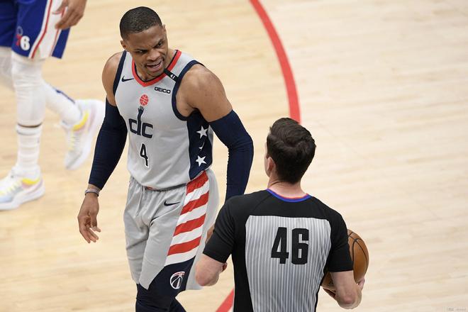 有人哗然 有人哗然