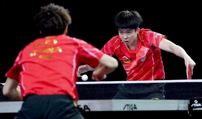 让户上隼辅 让户上隼辅